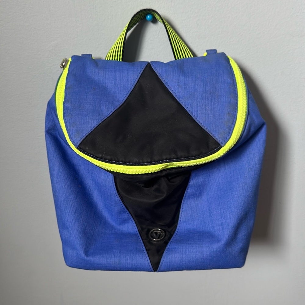 Ivivva by Lululemon Insulated Lunch Bag